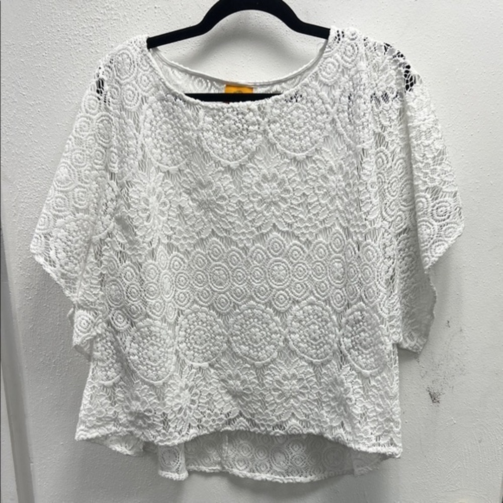 Ruby Rd. Elegant White Lace Blouse